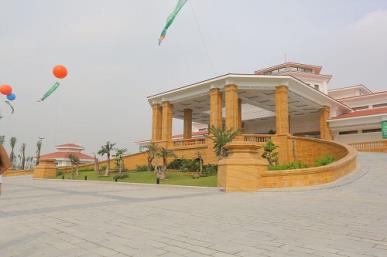 Sân golf Long Biên - Hà Nội