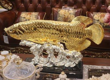 Cá chép chất liệu đồng mạ vàng 24K